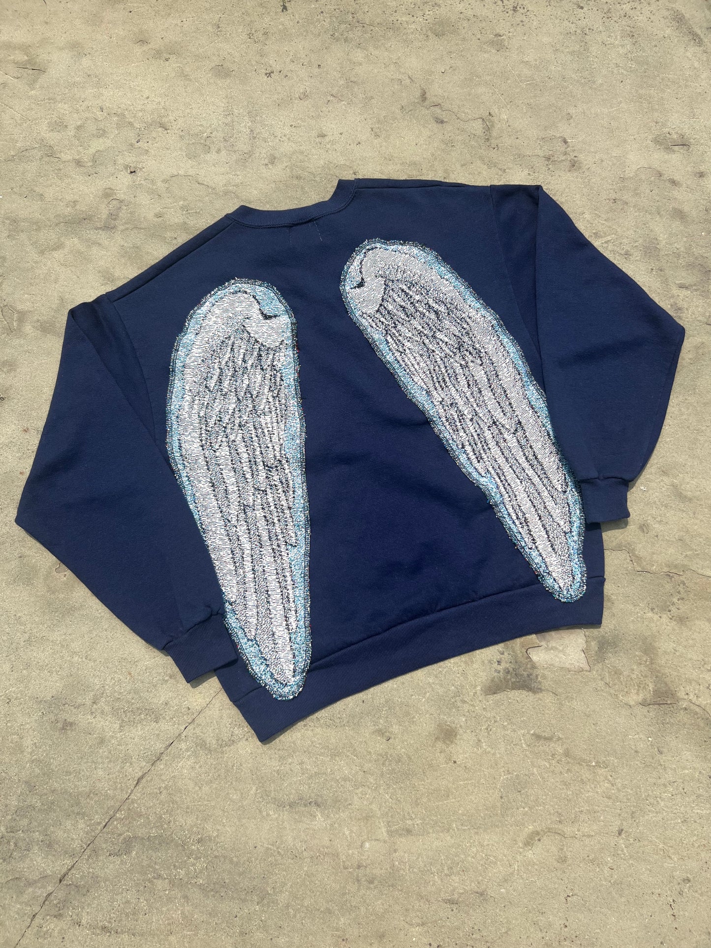 deep ocean blue wings crew