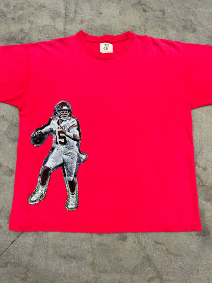 patrick mahomes "running throw" tee