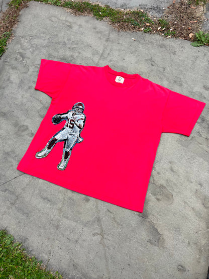 patrick mahomes "running throw" tee