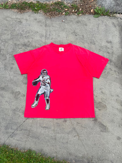 patrick mahomes "running throw" tee